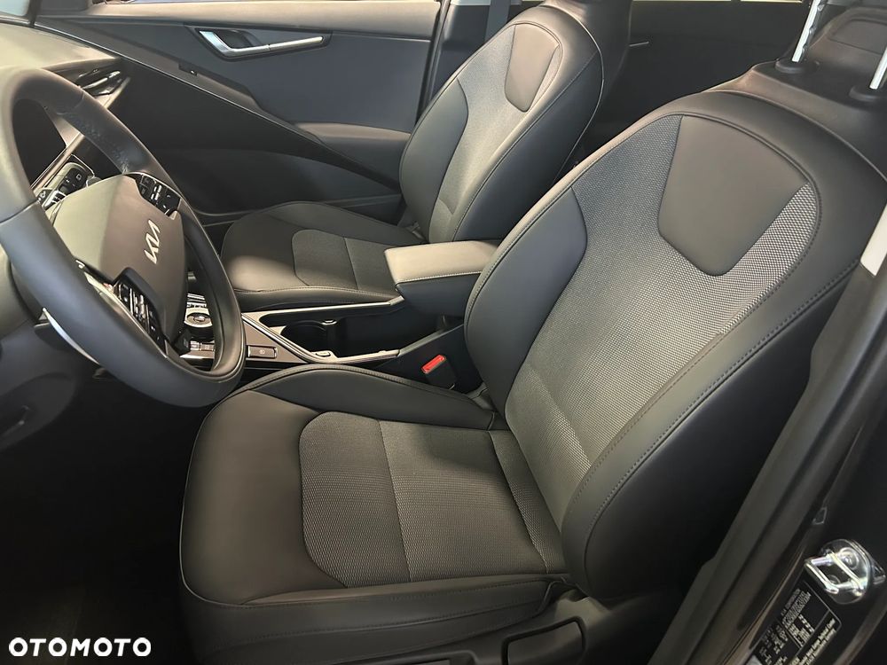 Kia Niro 1.6 GDI Hybrid L - 8