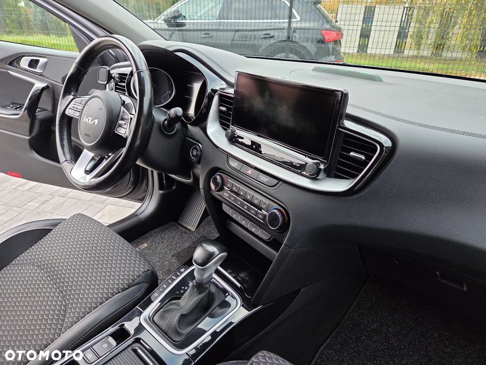 Kia Ceed 1.6 GDI DCT OPF Inspiration - 25
