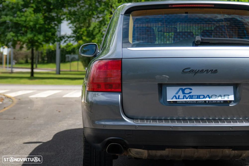 Porsche Cayenne Tiptronic - 21