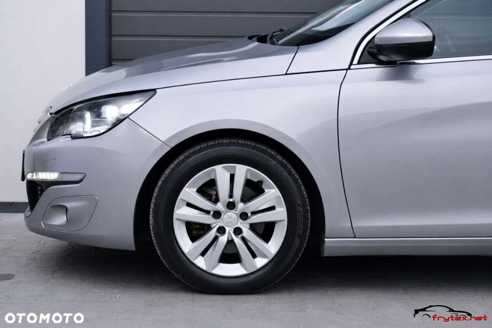 Peugeot 308 - 7