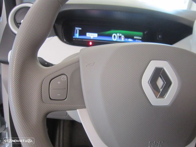 Renault Zoe - 41