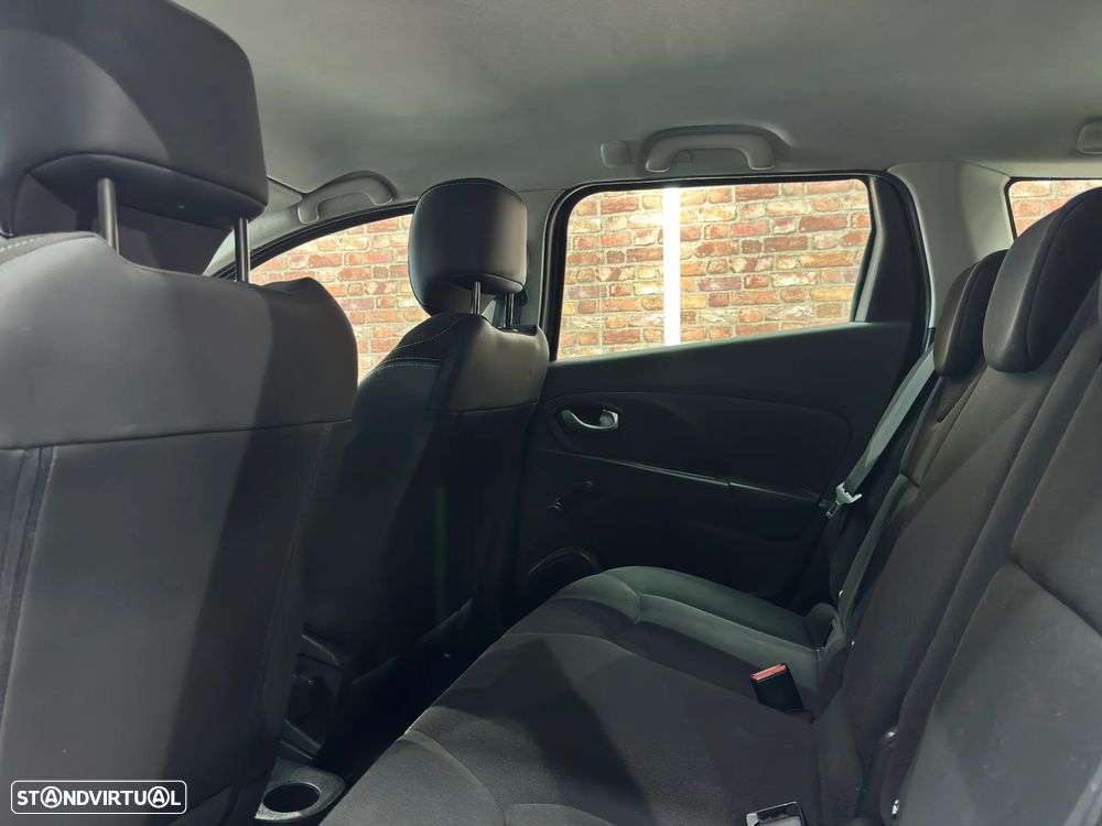 Renault Clio Sport Tourer 1.5 dCi - 19