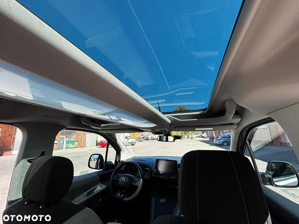 Toyota Proace City Verso 1.2 D-4T Family - 27