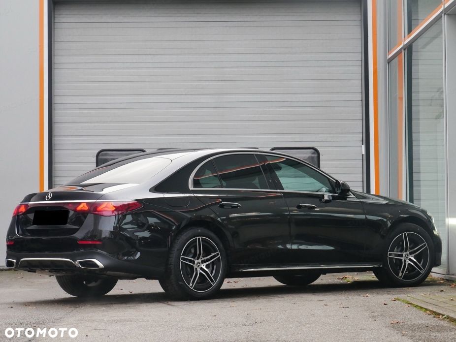 Mercedes-Benz Klasa E - 3