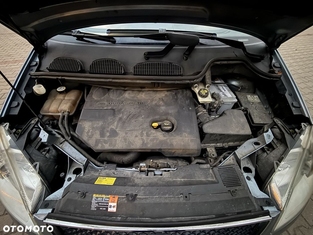 Ford C-MAX - 8