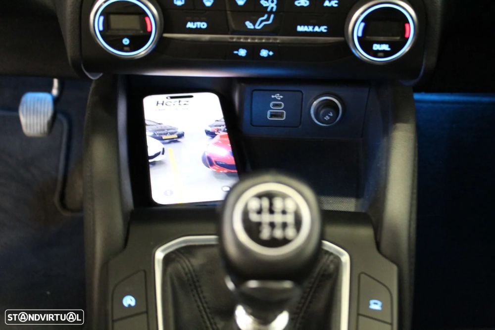 Ford Kuga 1.5 TDCi EcoBlue Titanium - 15