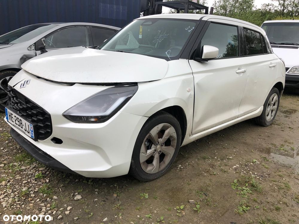 Suzuki Swift - 1
