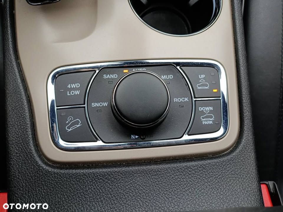 Jeep Grand Cherokee 3.0 CRD Summit - 8