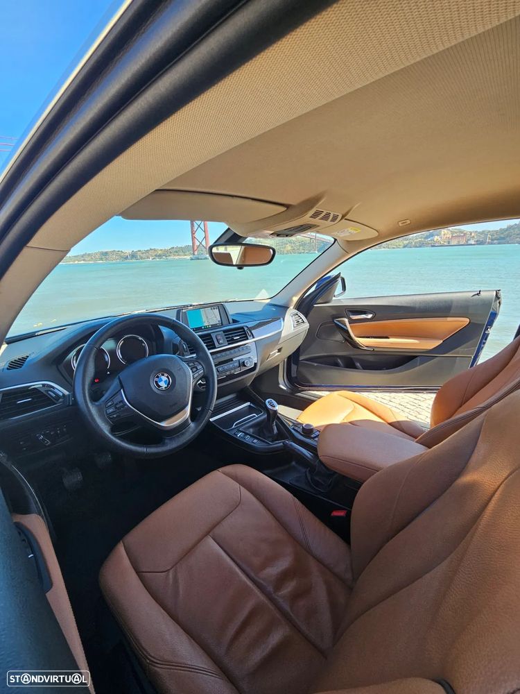 BMW 218 i Luxury Line - 16