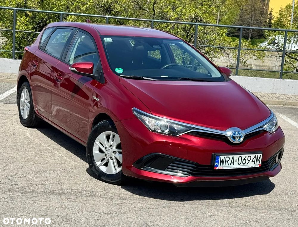 Toyota Auris Hybrid 135 Dynamic - 3