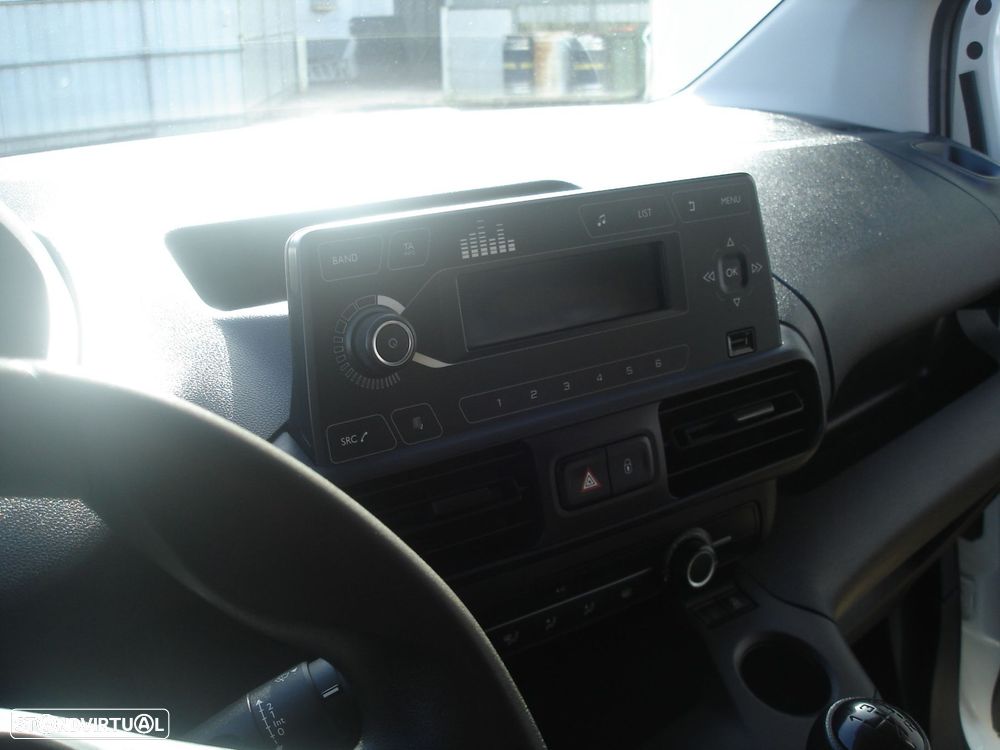 Peugeot Partner 1.5 BlueHDi Longa - 29