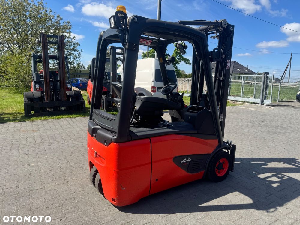 Linde E16 Evo tylko 810mth triplex 4 sekcje hydrauliki przesuw wolny skok E18 e20 h18 toyot - 2