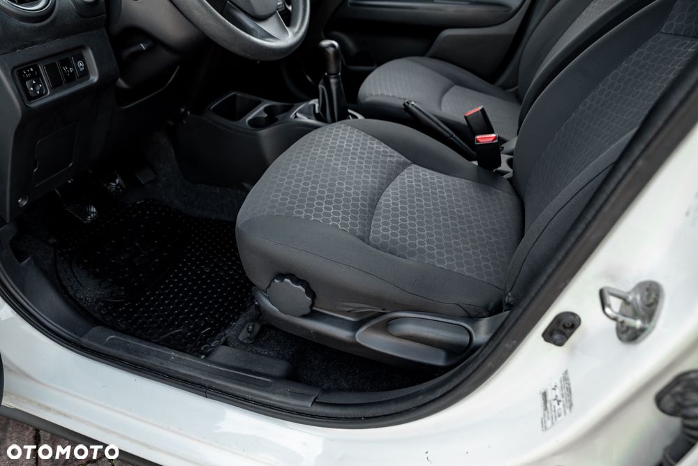 Mitsubishi Space Star 1.0 Inform - 26