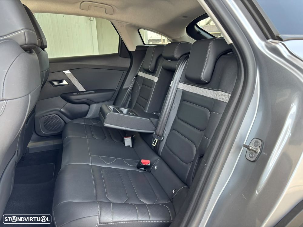 Citroën C4 1.2 PureTech Shine Pack EAT8 - 16