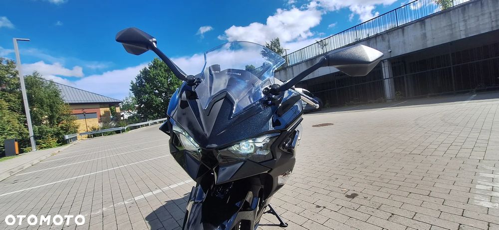 Kawasaki Ninja - 5