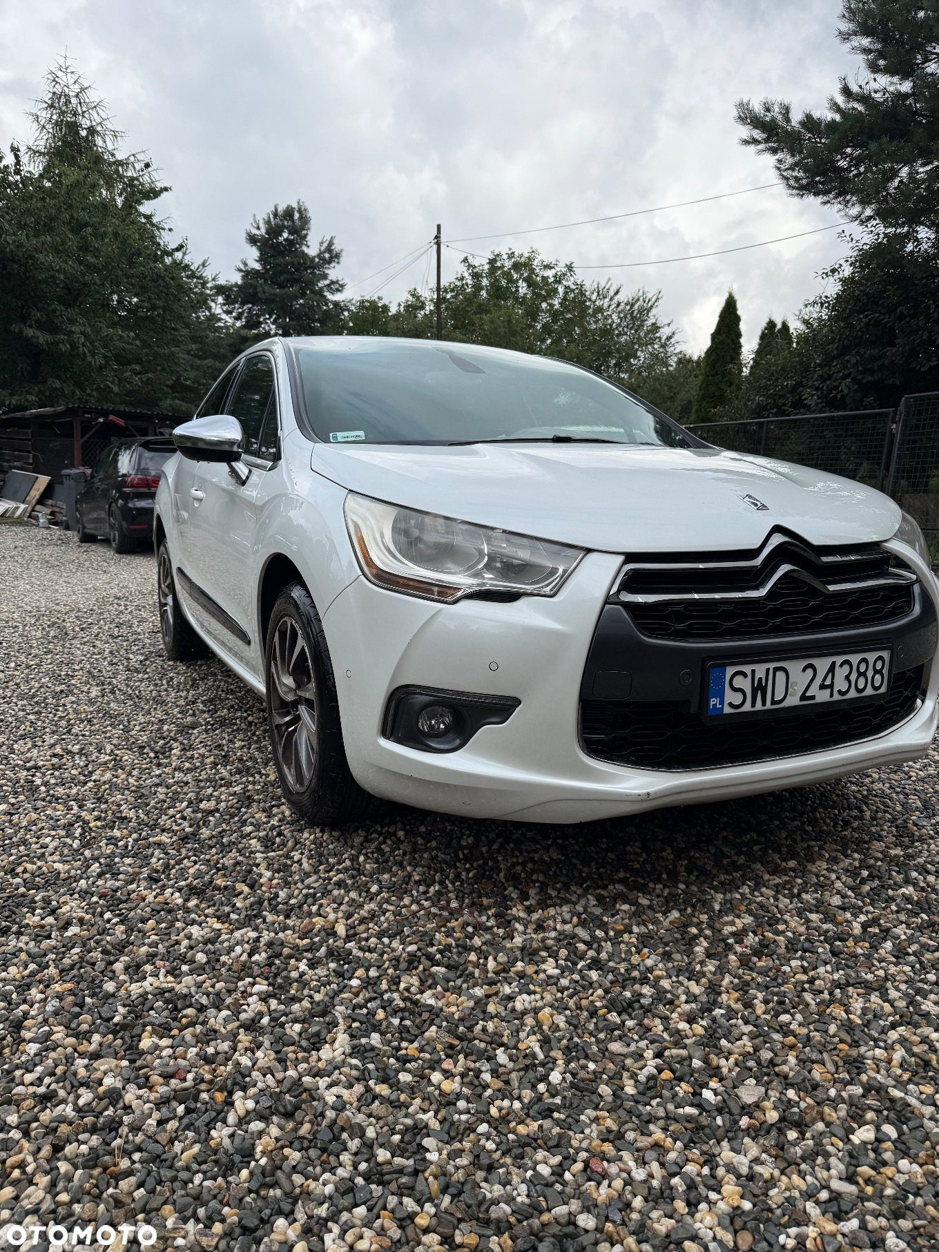 Citroën DS4 1.6 THP SoChic MCP - 2