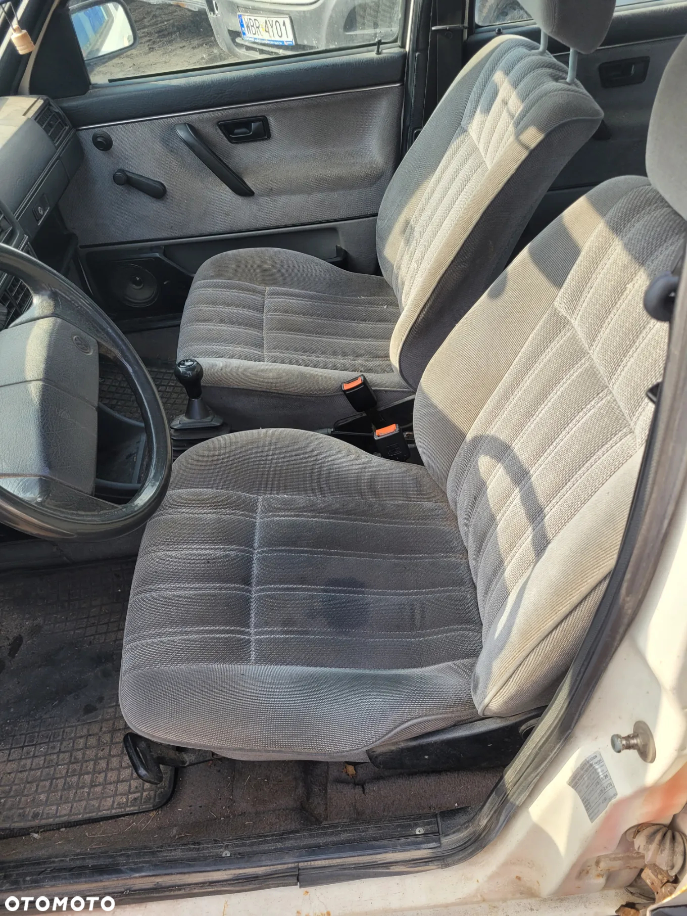 VW VOLKSWAGEN GOLF II 2 fotel fotele kanapa deska kokpit podsufitka boczek boczki klamka podłokietnik licznik - 3