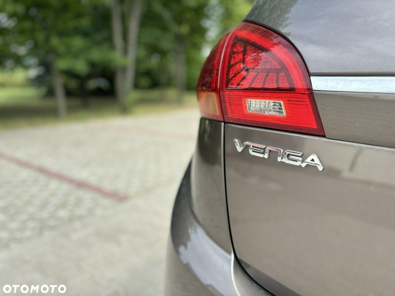 Kia Venga - 25