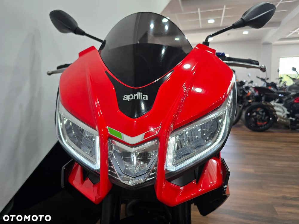 Aprilia Tuono - 18