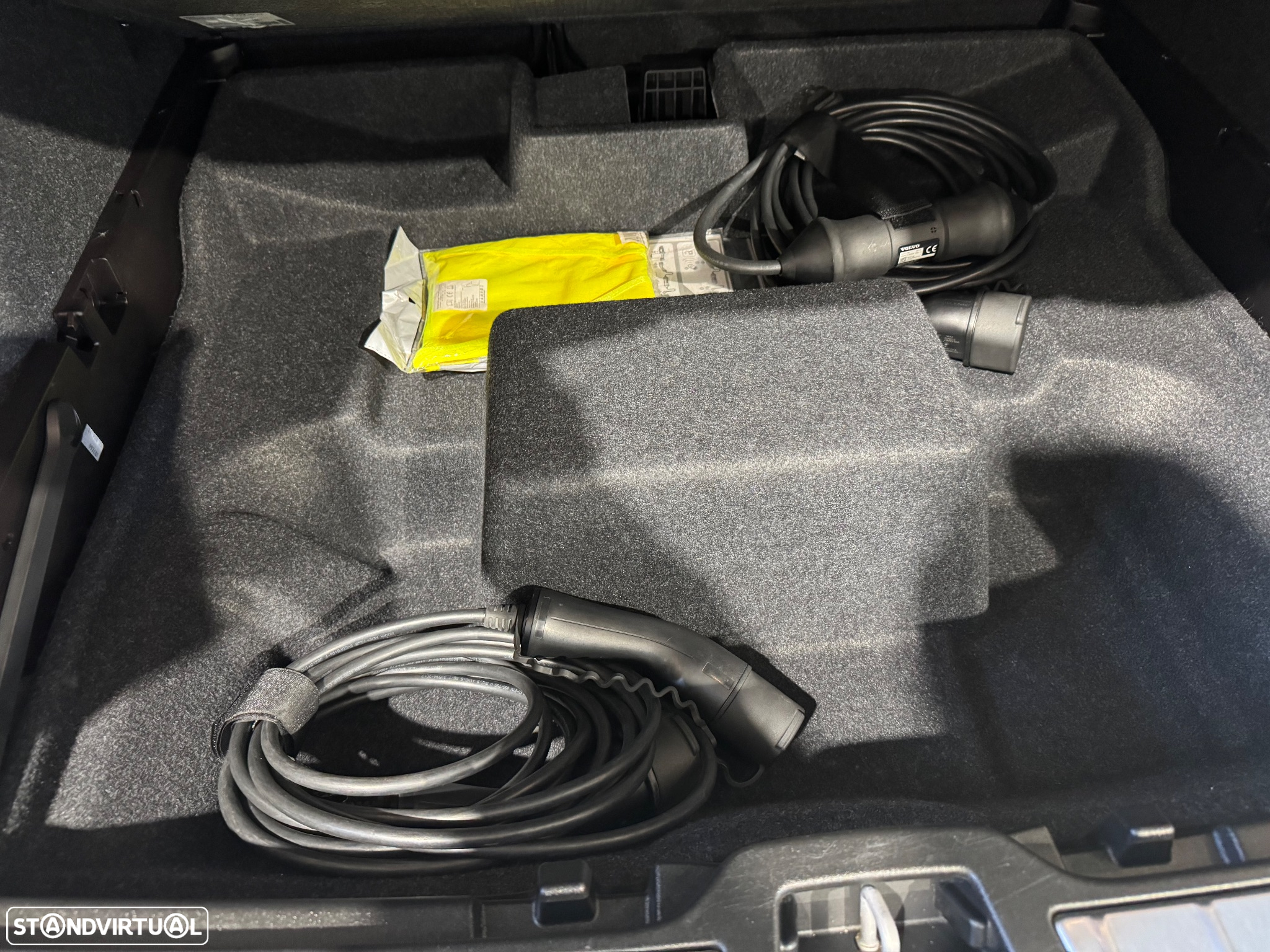 Volvo XC 40 1.5 T5 PHEV Inscription - 15