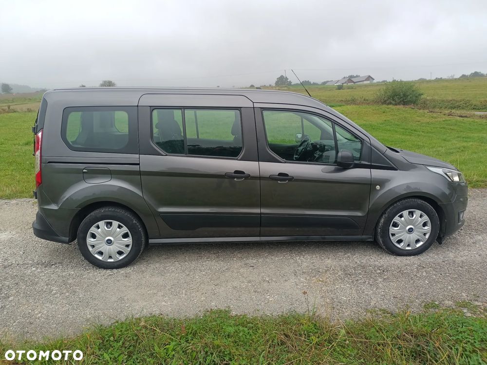 Ford Tourneo Connect - 10