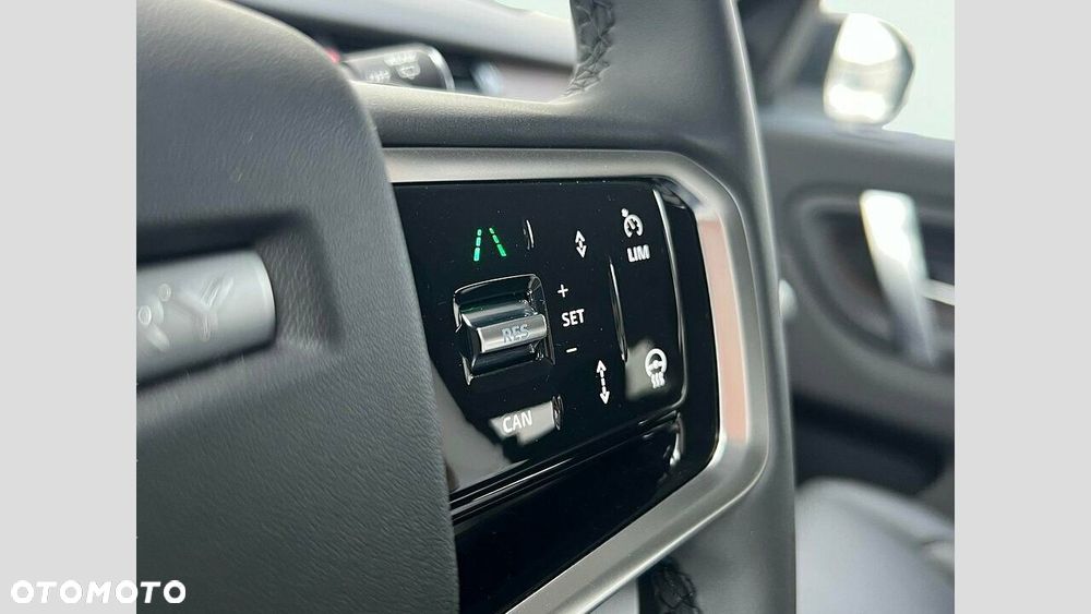 Land Rover Discovery Sport - 16