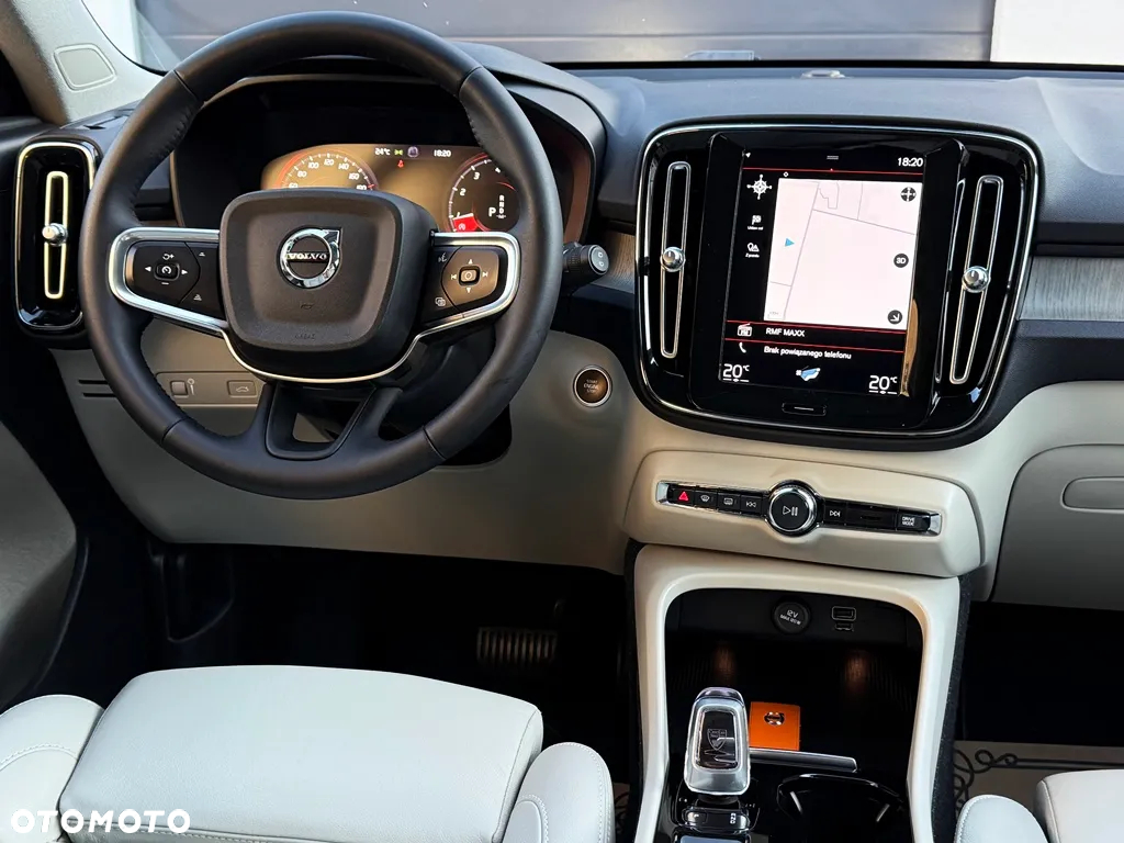 Volvo XC 40 T3 Inscription - 37