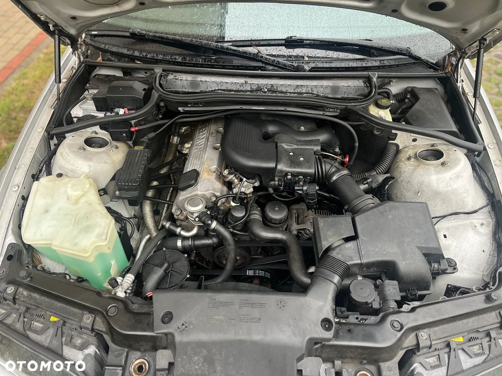 BMW Seria 3 - 13