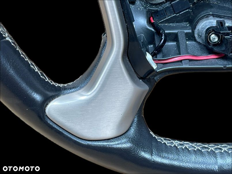 P8 GMC YUKON XL DENALI IV 2015 - KIEROWNICA MULTIFUNKCJA 84483789 - 6