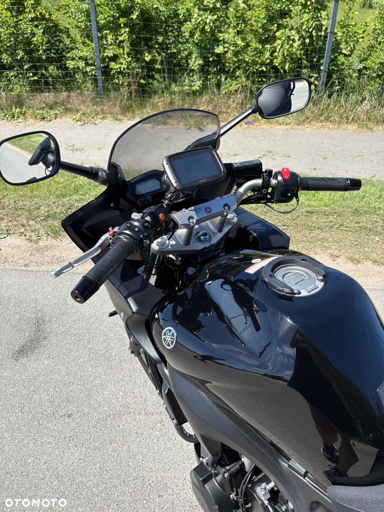 Yamaha FZ6 - 24