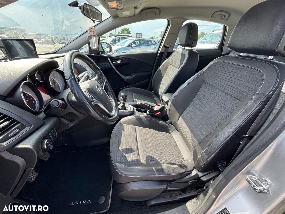 Opel Astra 1.4 Turbo ECOTEC Start/Stop Cosmo - 5