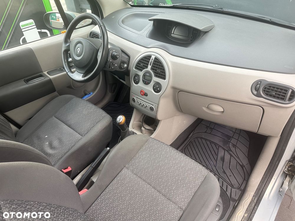 Renault Modus 1.6 16V Privilege - 18