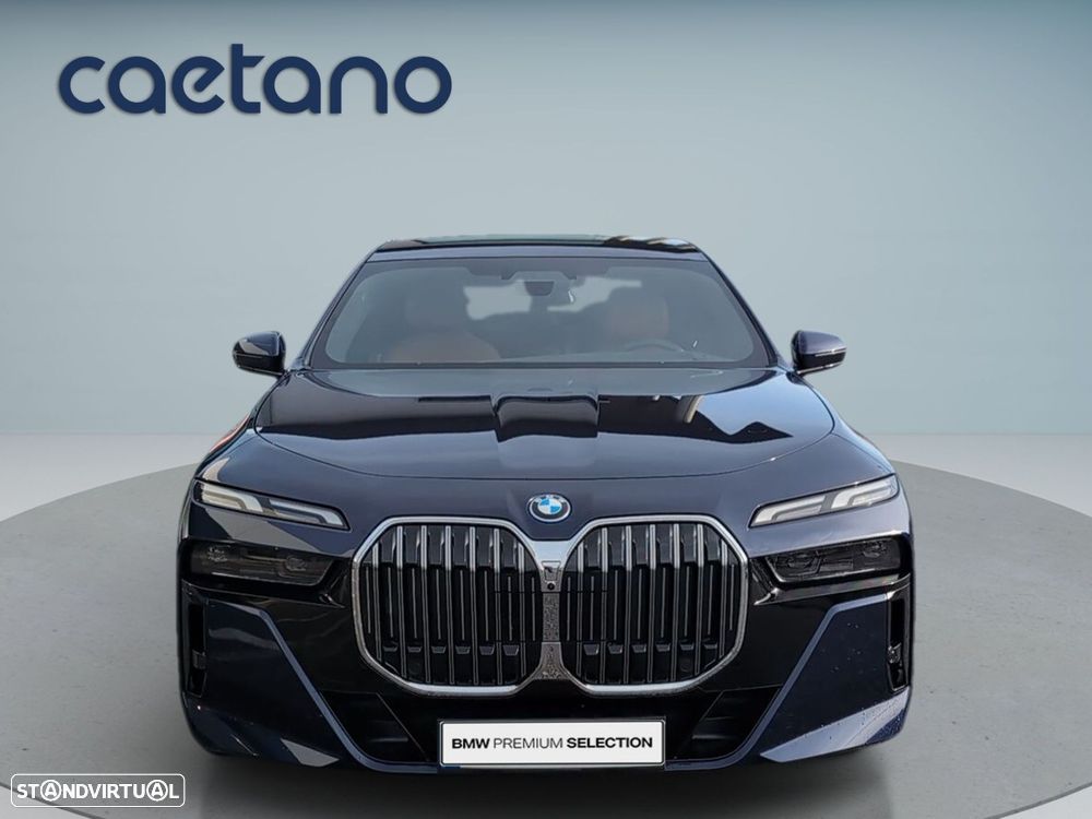 BMW 750 750e xDrive Pack Desportivo M - 2
