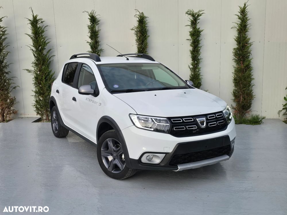 Dacia Sandero Stepway TCe 90 Prestige - 1