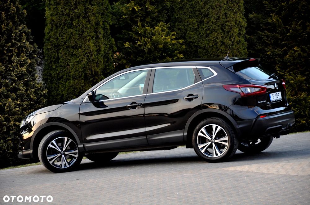 Nissan Qashqai 1.3 DIG-T DCT AKARI - 22