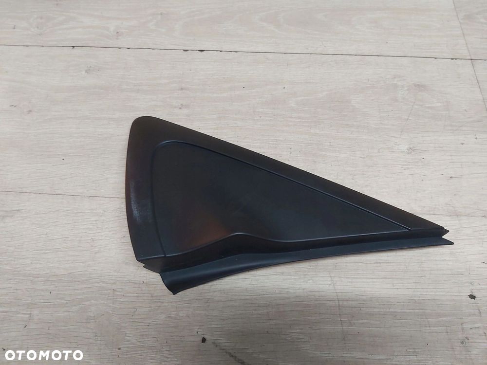 MAZDA 2 II DE Trójkąt zaślepka błotnika lewy przód - 2