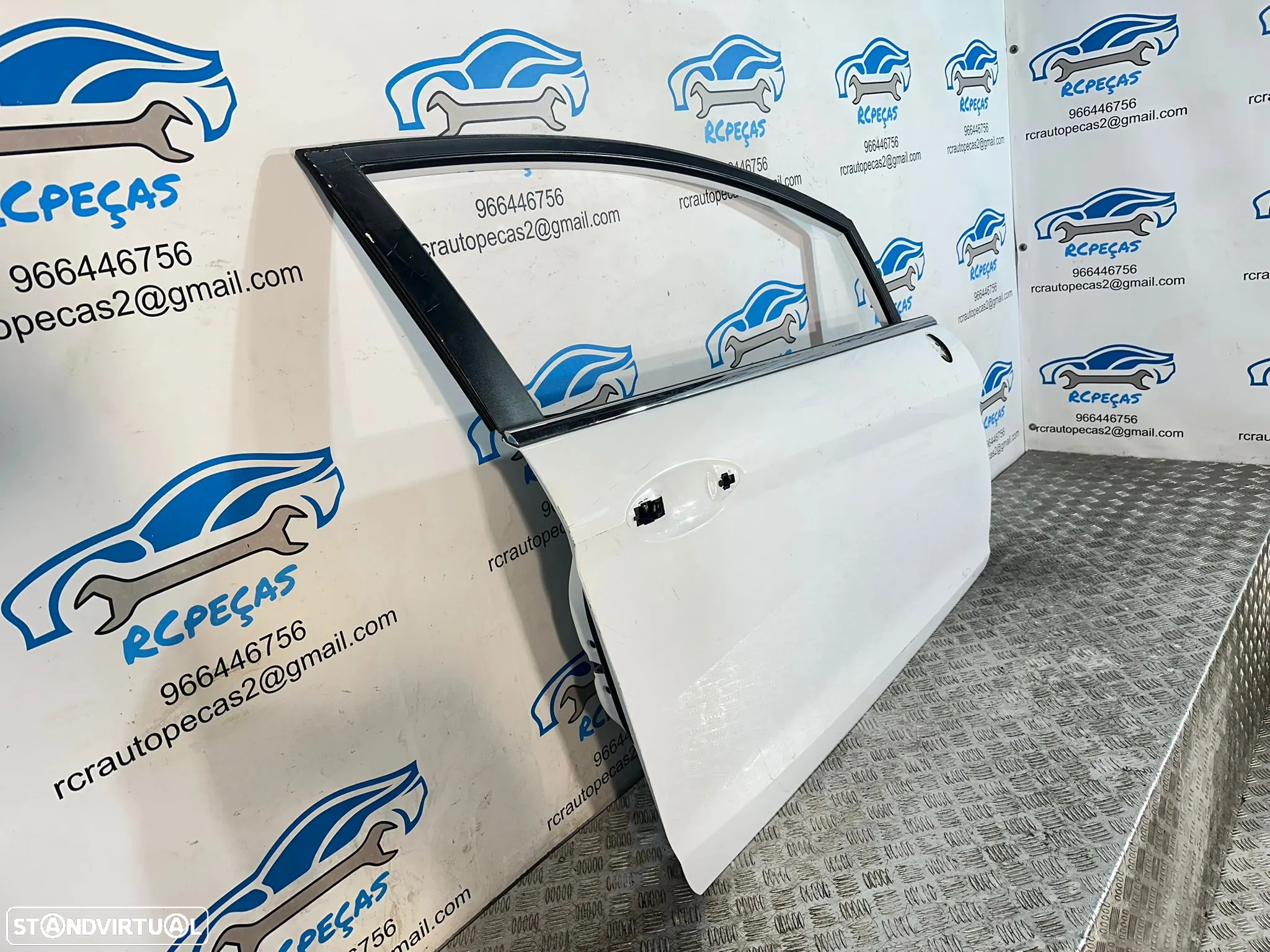 Porta Frente Frontal Direita Ford Fiesta 6 MK6 5 Portas 2008 - 2016 - 4