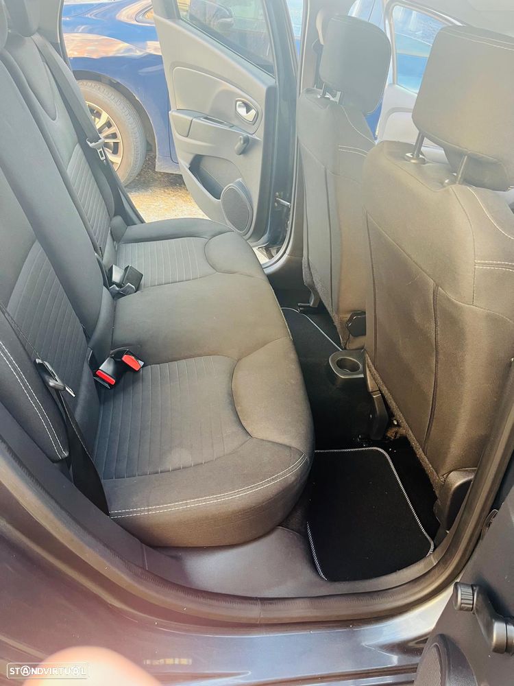 Renault Clio Sport Tourer 1.5 dCi Limited EDition - 8