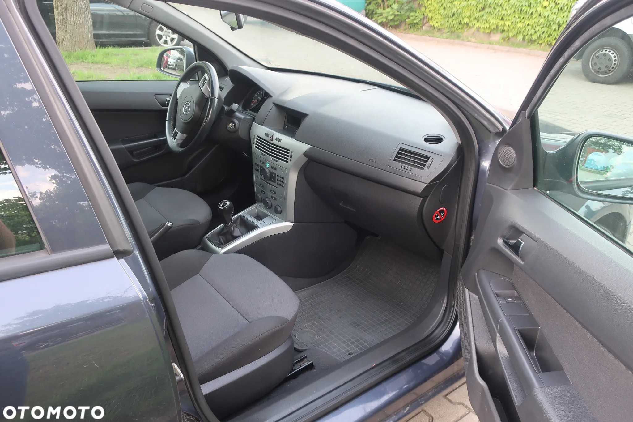 Opel Astra III 1.6 - 19