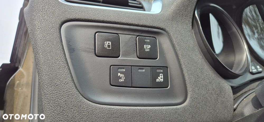 Citroën C4 VTi 120 Exclusive - 16