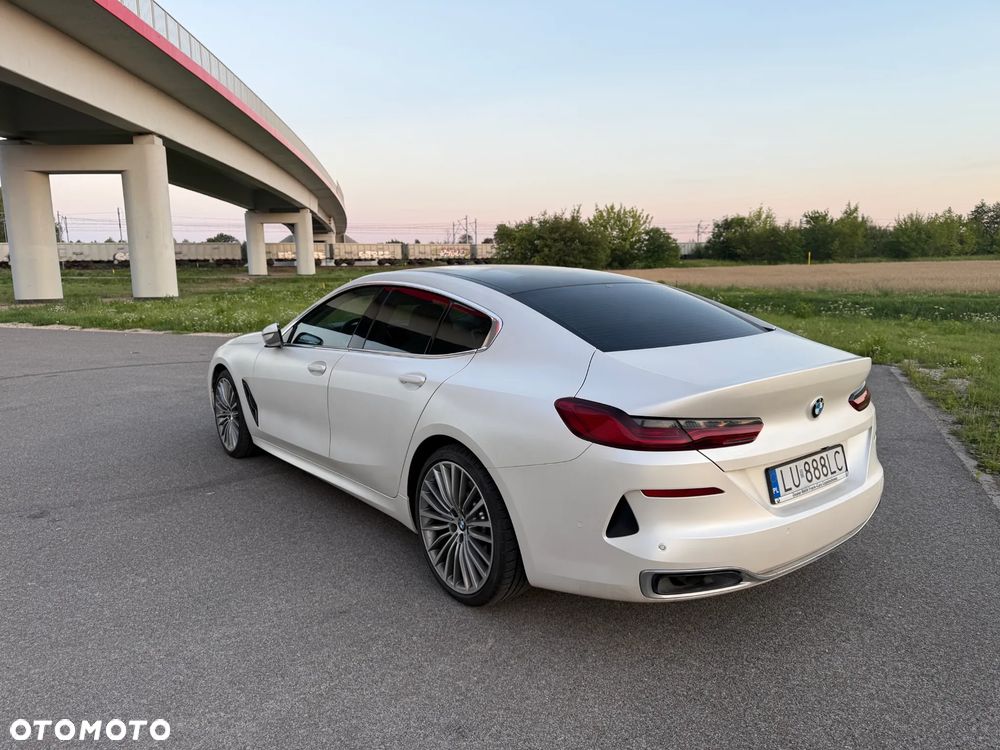 BMW Seria 8 - 27