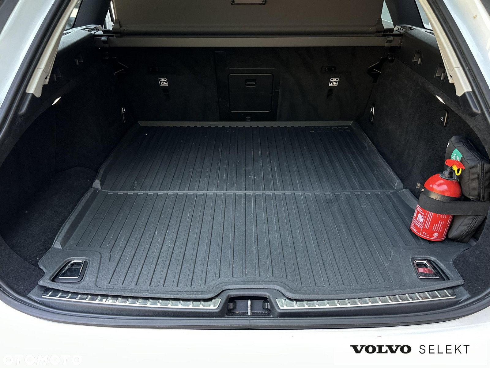 Volvo V90 - 31
