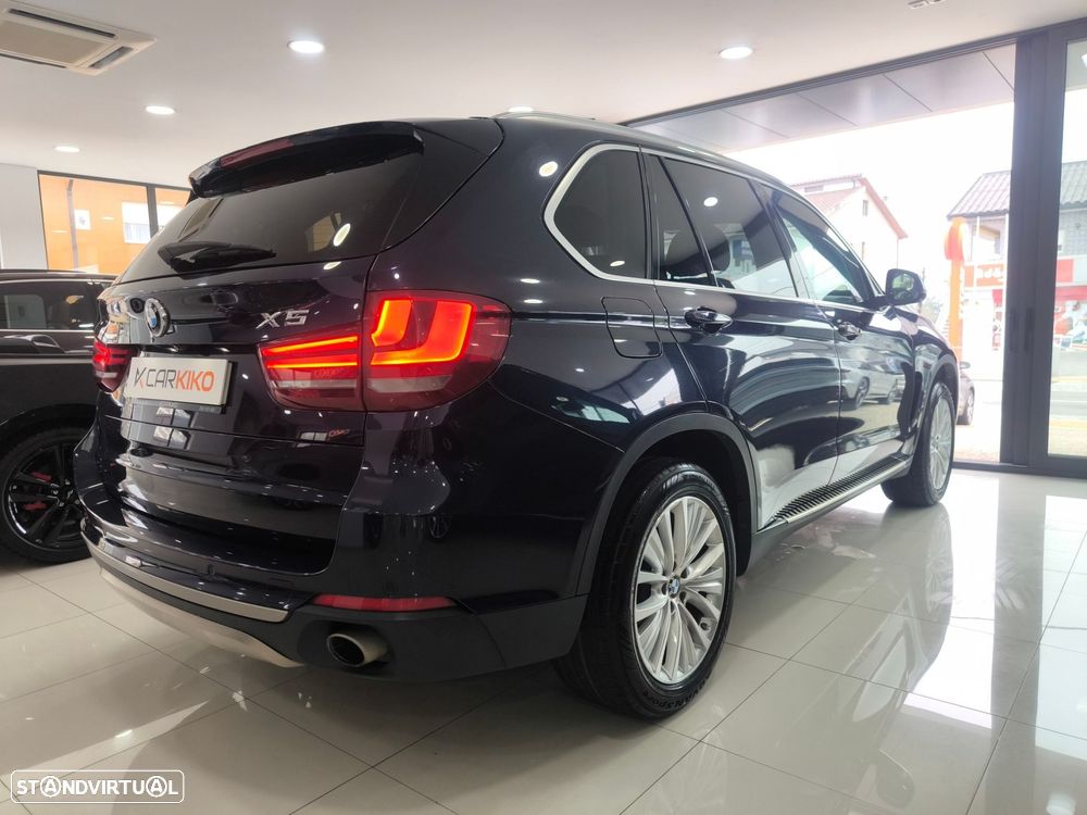 BMW X5 25 d sDrive Comfort 7L - 6