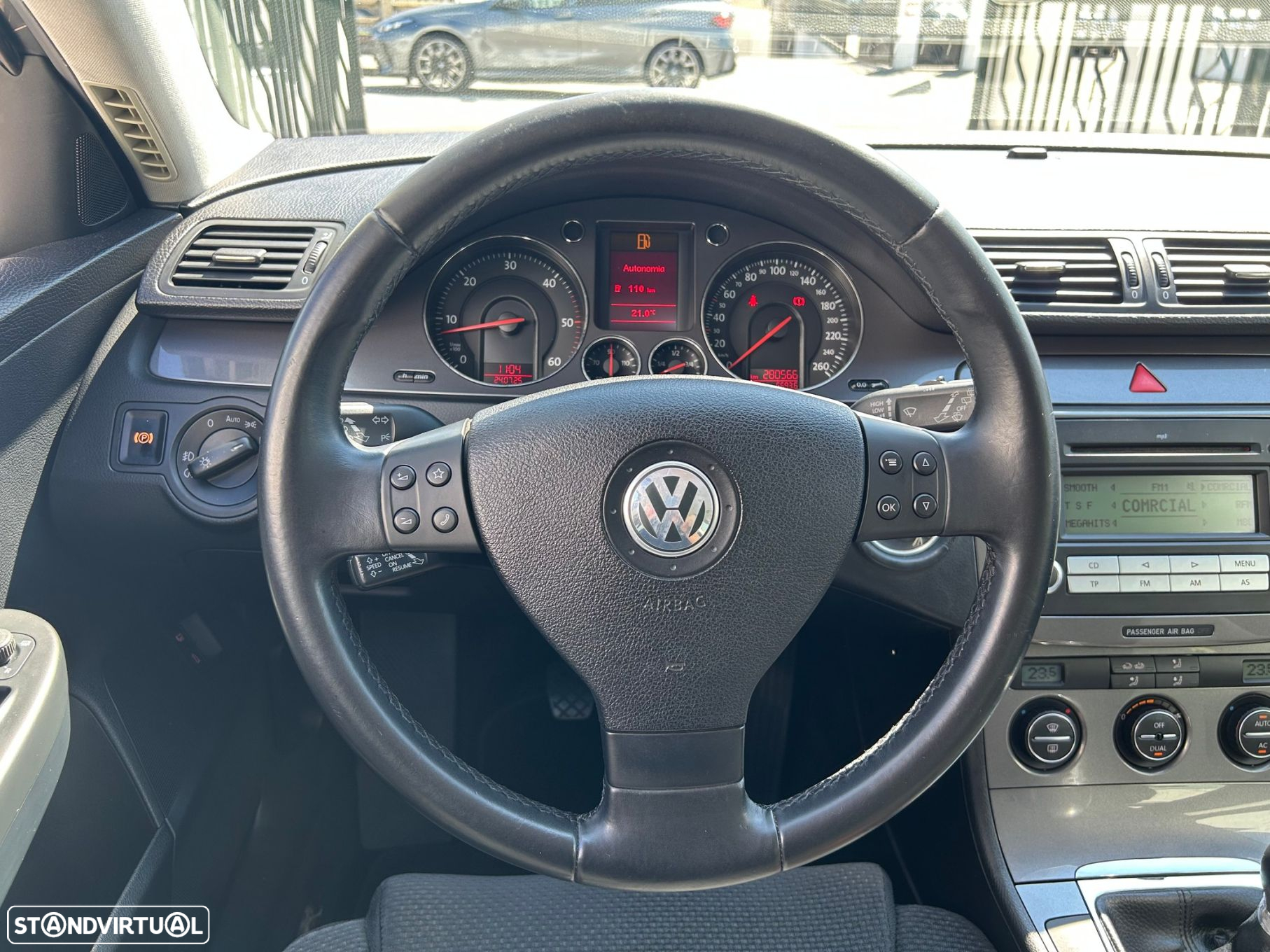 VW Passat Variant - 17