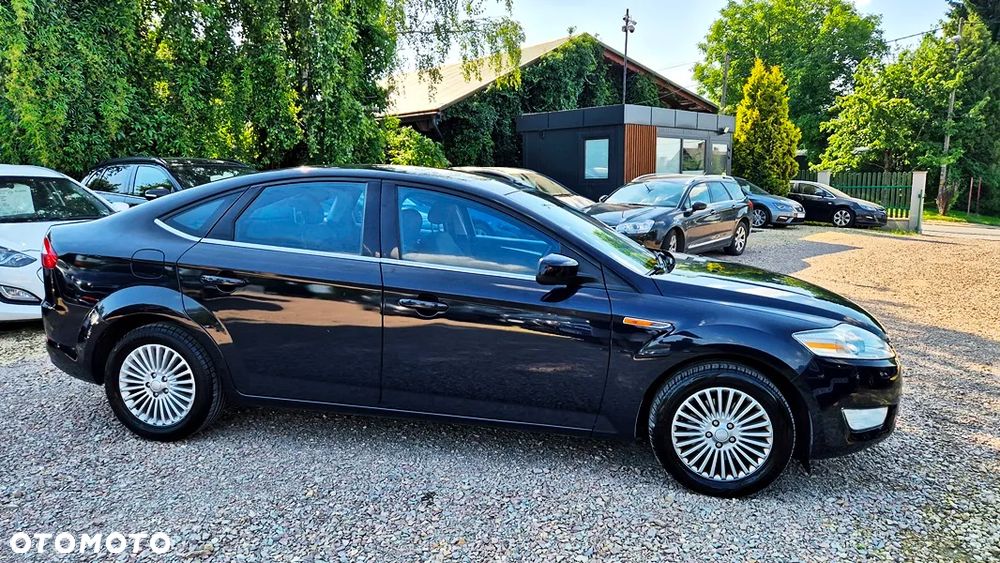 Ford Mondeo - 8