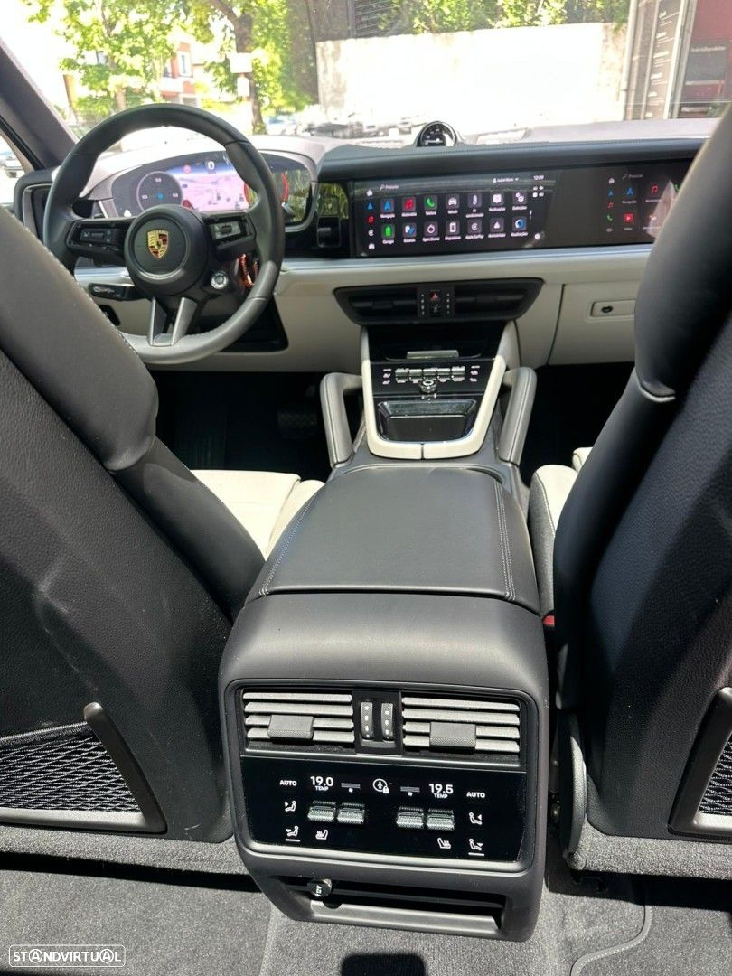 Porsche Cayenne S E-Hybrid - 19