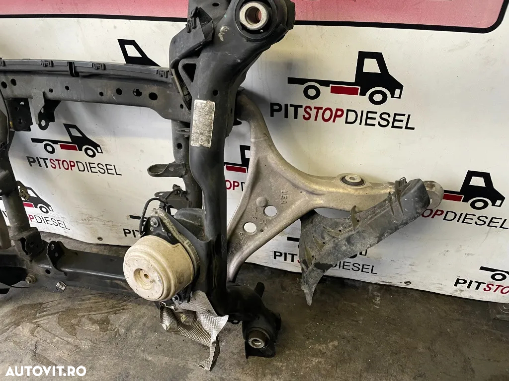 JUG FATA CADRU MOTOR MERCEDES GLE COUPE ML GL GLS 3.0 2014 2015 2016 2017 2018 2019 2020 - 3