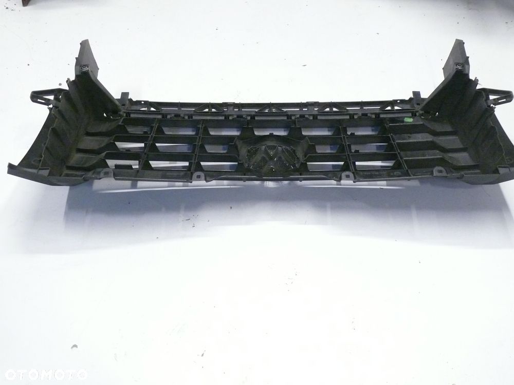 GRILL ATRAPA VW CRAFTER LIFT 2011- - 2