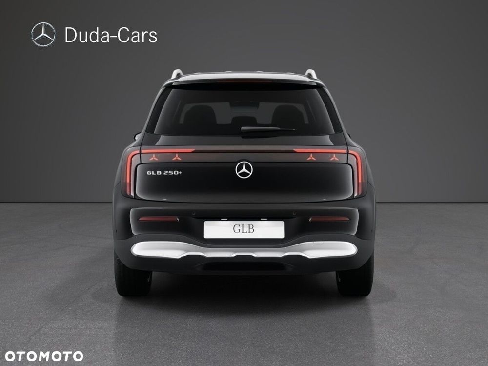 Mercedes-Benz GLB 250+ EQ 85kWh - 7