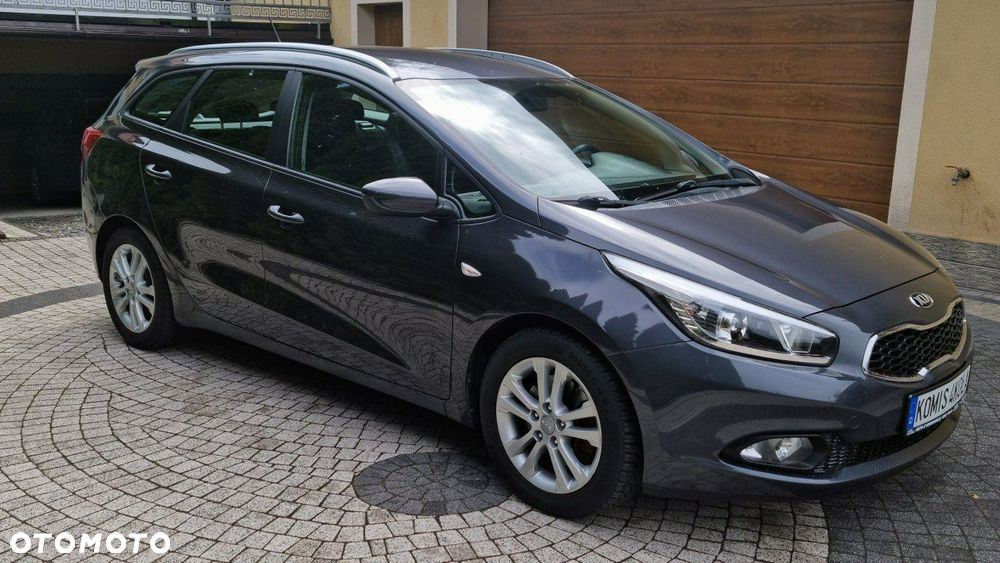 Kia Ceed - 7